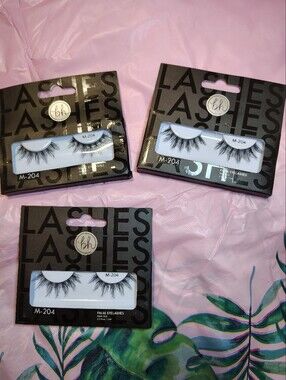 BH Cosmetics False Eyelashes M-204 Pack (Black)